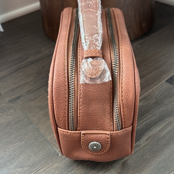 Trinity Ranch Cosmetic/toiletry case,double zipper handle top,braid suede, studs - Picture 5 of 10